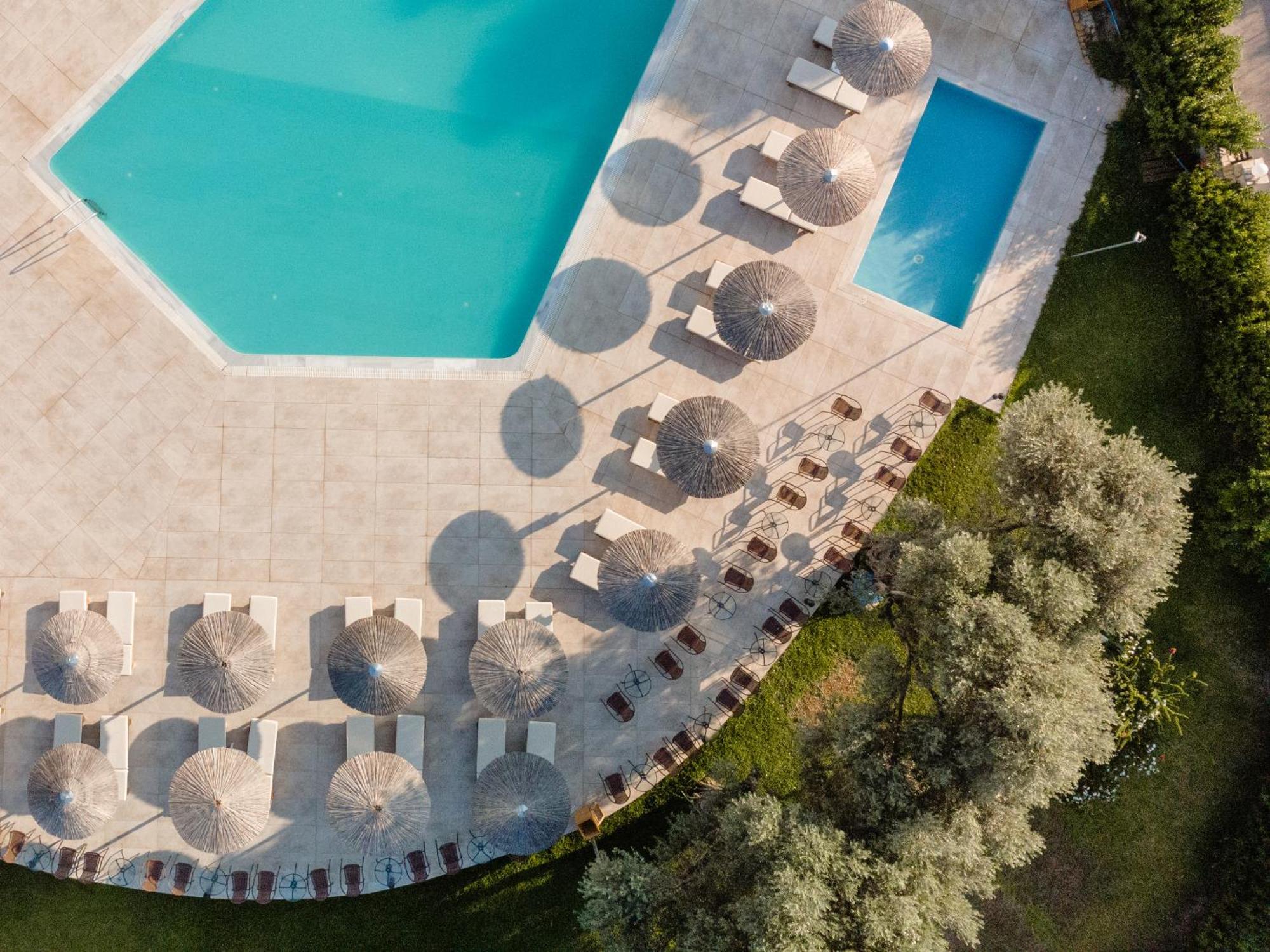 אמרינתוס Evia Riviera Resort מראה חיצוני תמונה